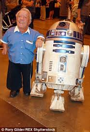 smallmarion2's tweet image. RIP #KennyBaker The R2D2 Is a gone but we will miss him from Star wars. I am sad so hard