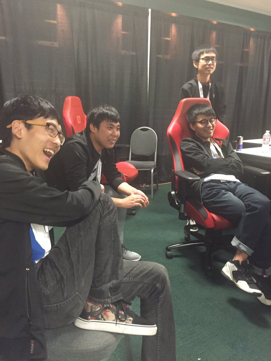 DOTA2's tweet photo. Wings stormed through the Upper Bracket teams while DC stunned Lower Bracket foes. Now the Grand Finals await. #TI6 https://t.co/iU3R1tAN4E