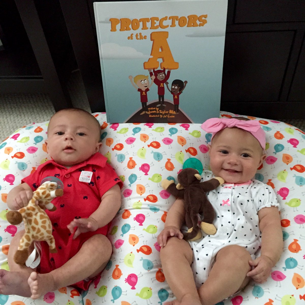 imaprotector's tweet photo. We love seeing all the #imaprotector photos coming in.  This one comes from @mrs_manda_claire, thanks for sharing! https://t.co/oyyHwoQDdq