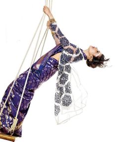shrutiadmirer's tweet photo. @shrutihaasan Looks Alluring In Dis #BridalLook On #HarparBazaar Cover !! https://t.co/1qDagySkpk