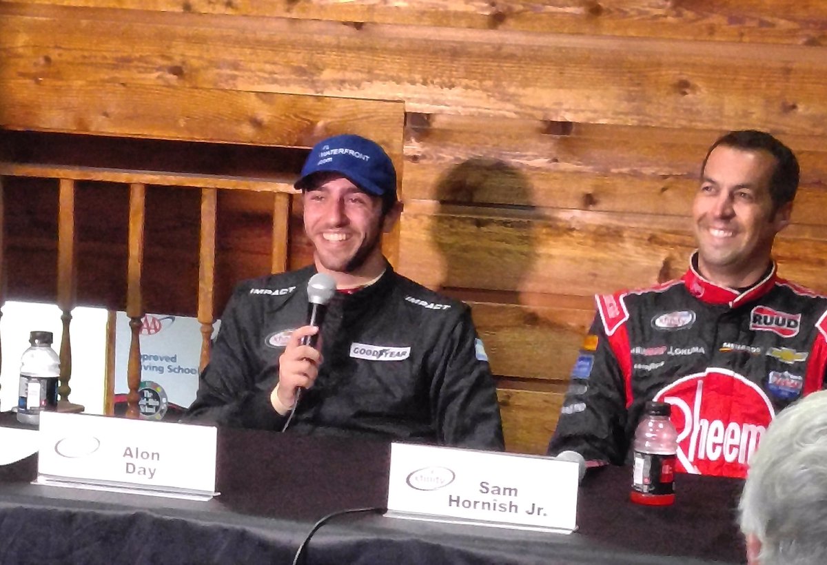 Alon_Day's tweet photo. So happy!fighting for the lead,running top 10 most of the race its just an amazing feeling!Can't ask more than that! https://t.co/jn6j1zUAFz