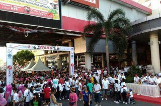DI_4RI's tweet photo. #BUMN BUMN Hadir Di Manado https://t.co/euJNFinR6e | via https://t.co/T7BaVpRcb1 https://t.co/6waU55oHje
