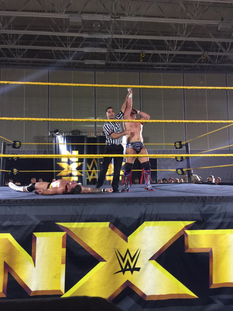TBEsq2020's tweet photo. @TheWWEBlake #NXTFtPierce #sorryknox @HugoKnoxWWE https://t.co/h6N7D2oMCC