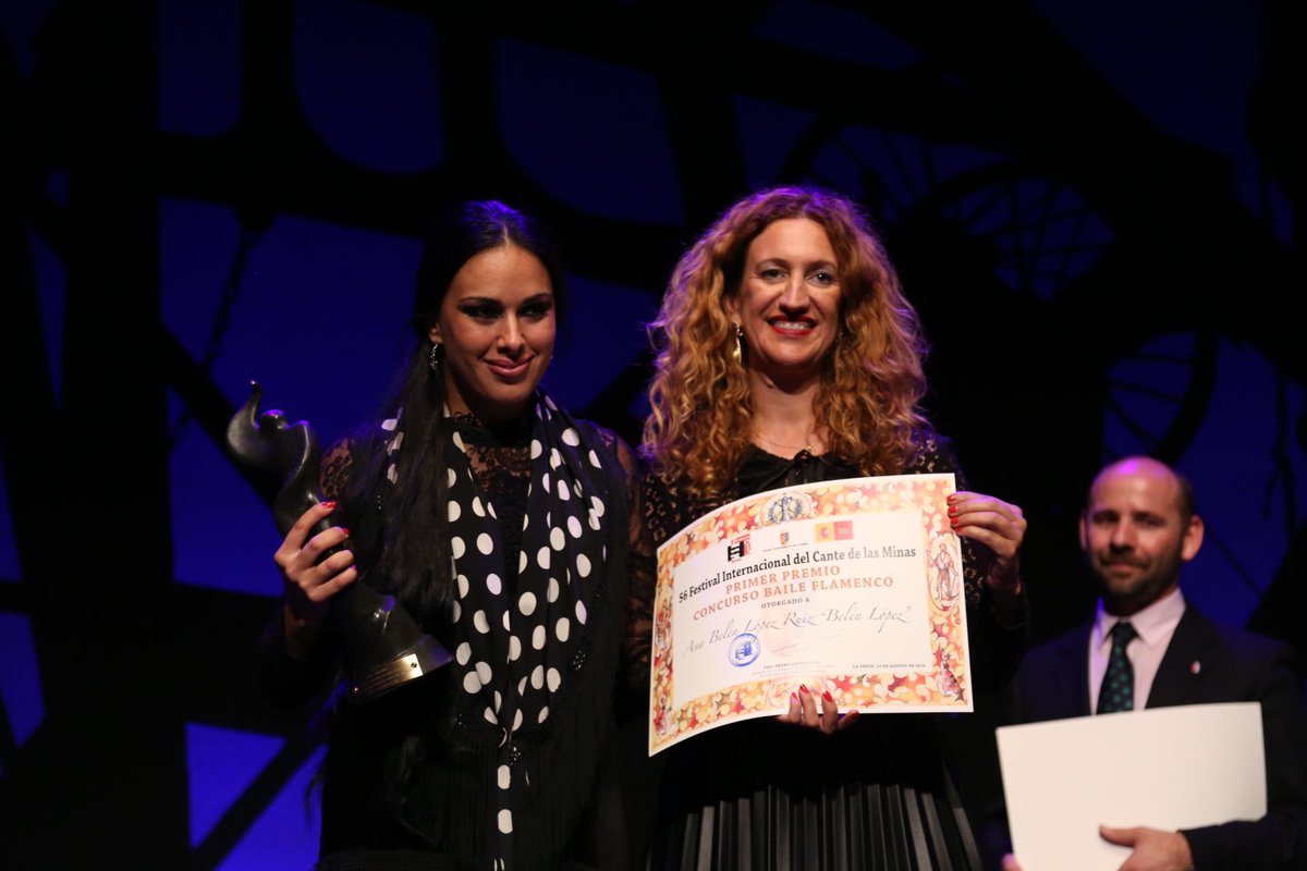deflamenco_com's tweet photo. Ganadores del @festcanteminas, Antonia Contreras, Belén López y Alfonso Aroca https://t.co/dP4goCE7ME