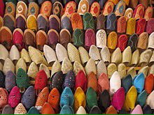 oranaise's tweet photo. @cherifsamirb @said42400 @TheAfreecan Ha non, c'est #BouDebza. Voilà la différence entre #Babouche et #Bobouche. https://t.co/CWQM9oODwU