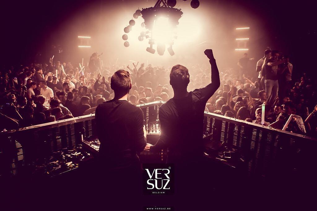 From disco to disco, town across town 🏠 everybody wants to get down 🙏🏻 ift.tt/2bq6Lqi