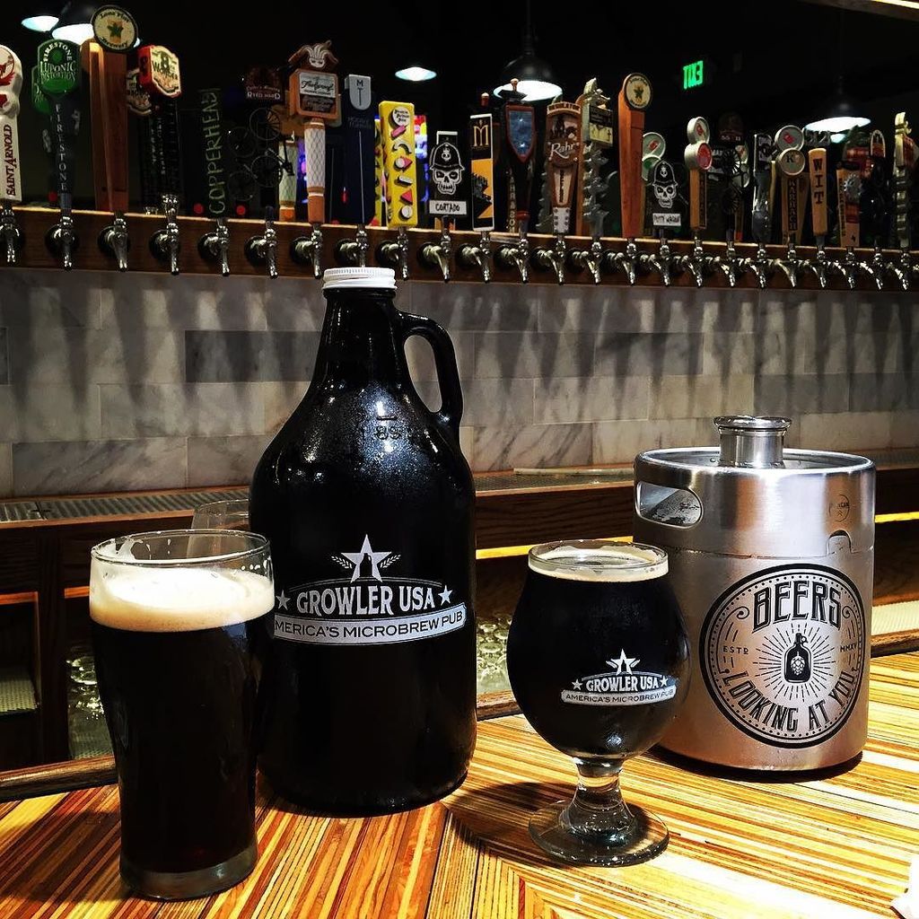 JEEPChiver's tweet photo. Because beer!!! #growlerusa #growlerusaatx #growlerusakaty #growlwr #allthingsbeer #beer #… https://t.co/bKogEKRK6Z https://t.co/19wkN5g7PB