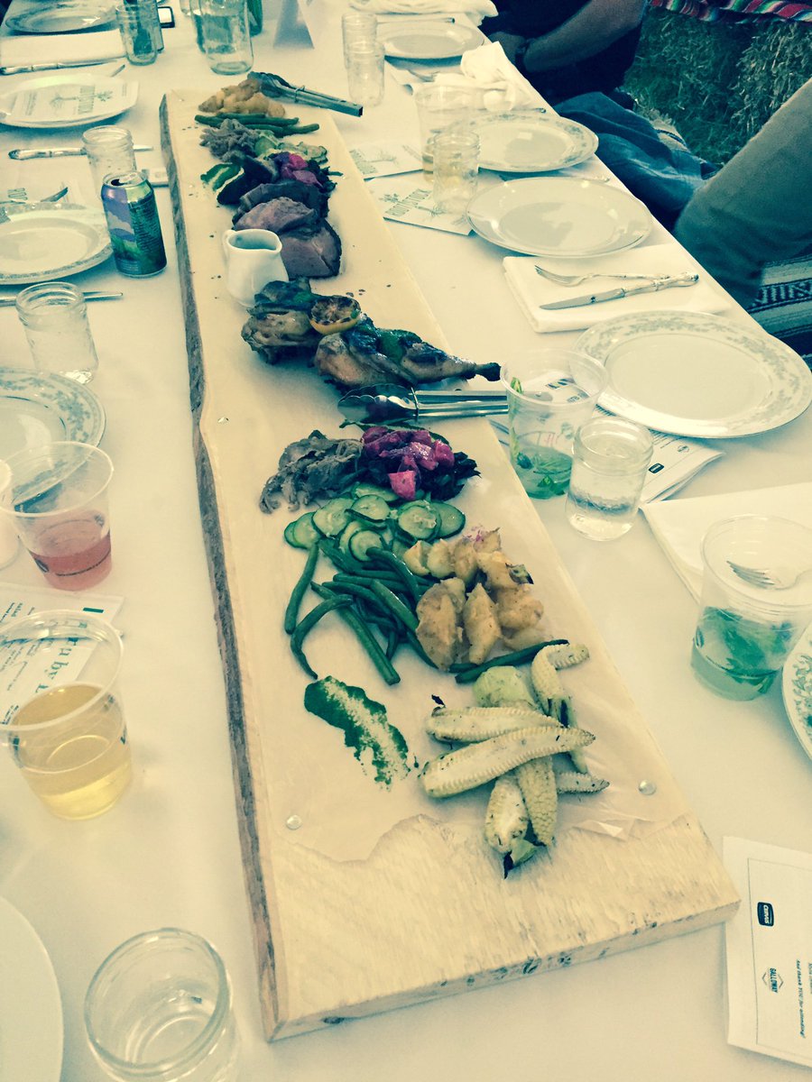 BearFlowerFarm's tweet photo. #rootstock2016 WOW! #local #fieldtotable #agforlife https://t.co/RknKTF1UPk
