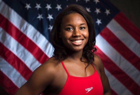 Jonesmag's tweet image. Simone Manuel does it again with #gold in 4x100 &amp;amp; silver in 50m #swimming #rio #Olympics!
