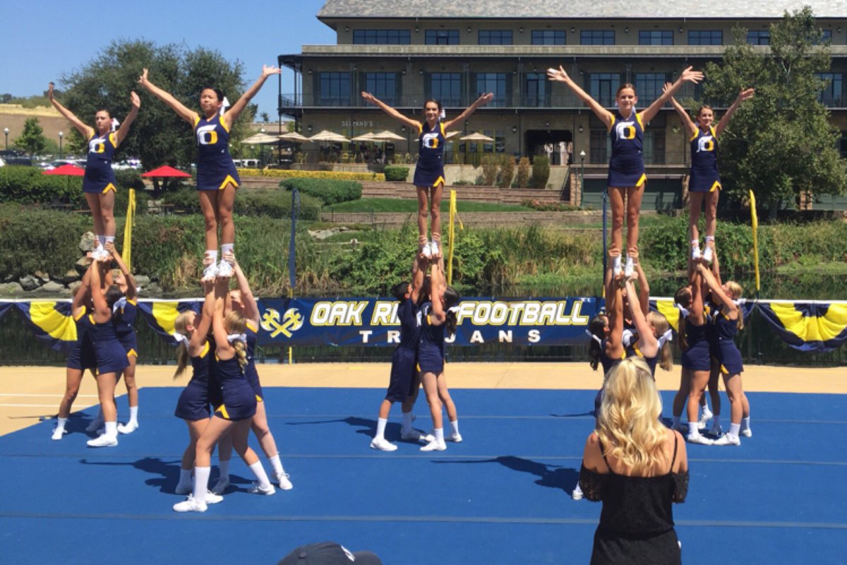 ORHSCompCheer's tweet photo. Thank you to all who braved the heat to MEET THE TROJANS!! We truly appreciate your support!!
ππππ #ORHScheer https://t.co/QKAFO1bWGr