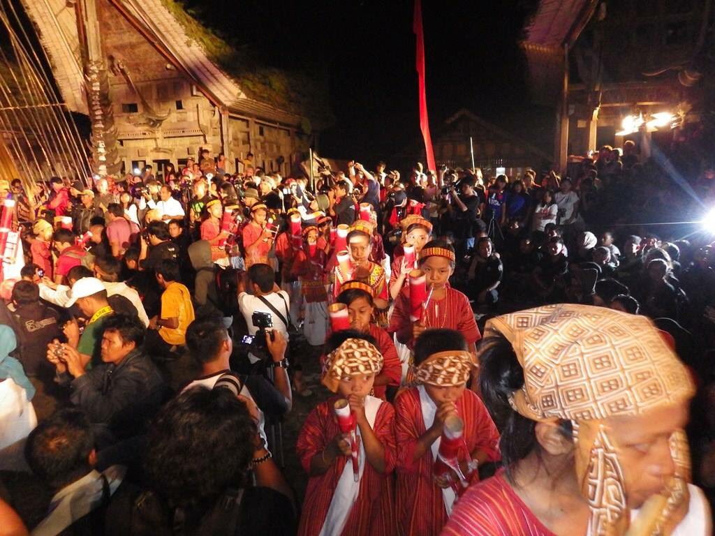VisitToraja's tweet photo. D-3! Get ready for a merrier Toraja International Festival 2016. 
https://t.co/07NxKQysIA
#visittoraja #tif2016 https://t.co/6SuUlBDkYk