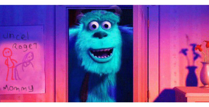 Eigenlijk best een mooie film; Monsters Inc. Vooral nu ik die tekening aan de muur zie!