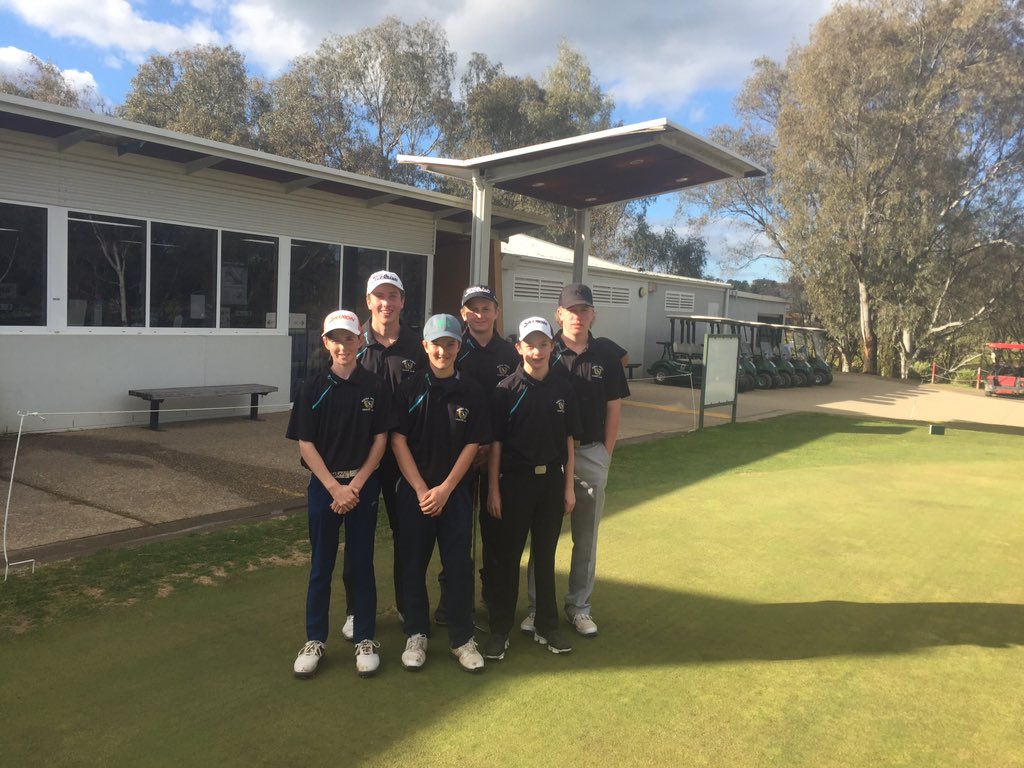 WWCountryClub's tweet photo. The boys won #juniorpennants against #Howlong @ThurgoonaGolf #intensefinish great day for us. https://t.co/r9cirqaW9z