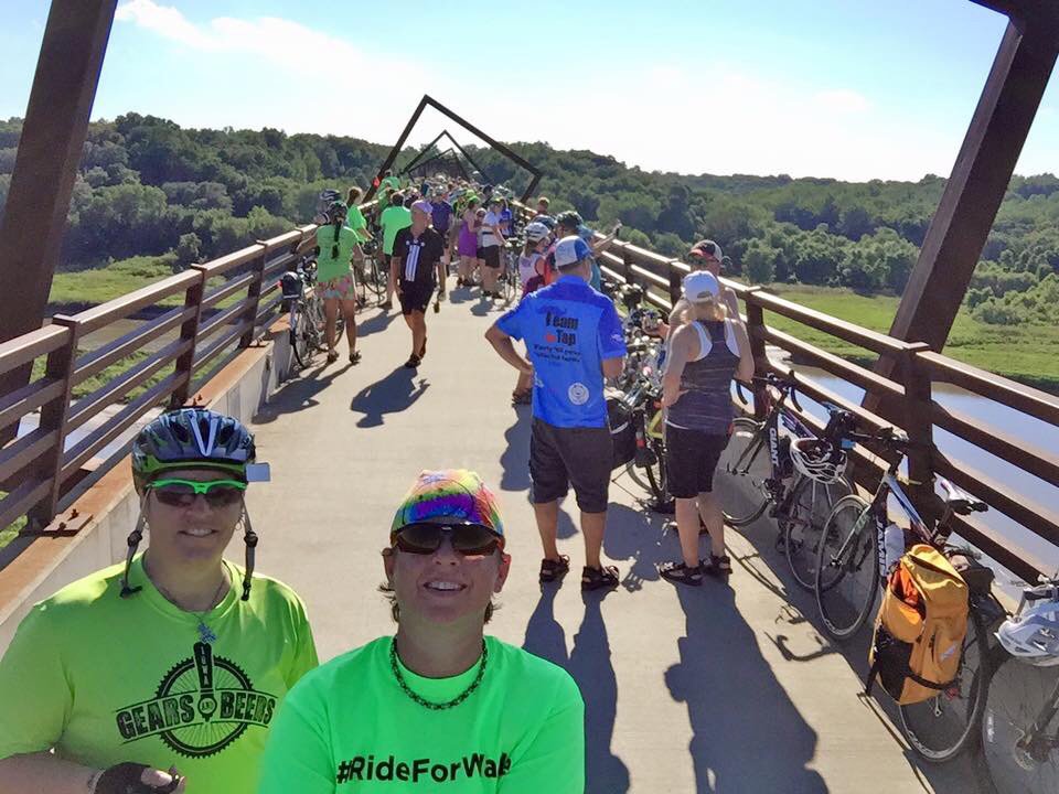 GnB_iowabiking's tweet photo. Beautiful evening on The Trestle, great turnout.  #rideforwade https://t.co/bvhqsWppZg