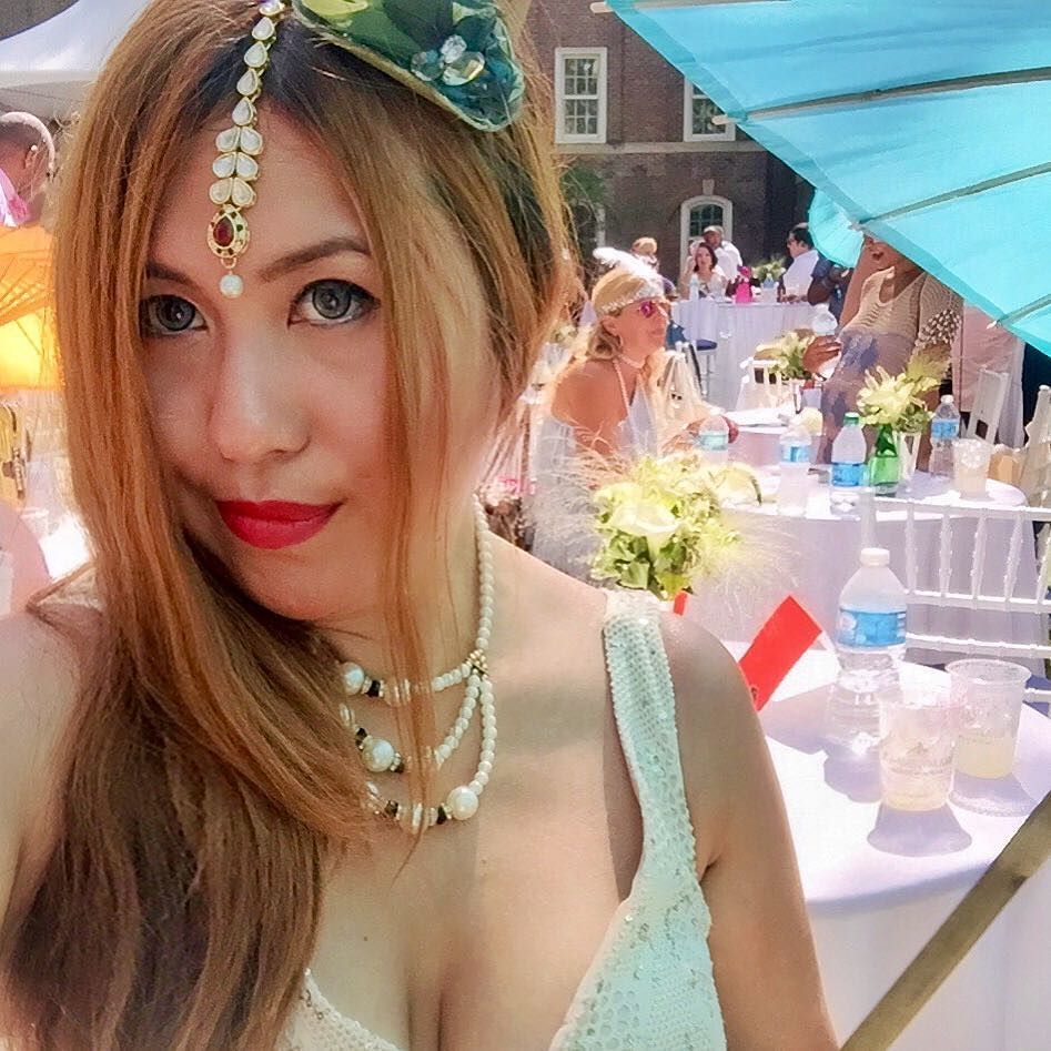 sillydrunkfish's tweet photo. Flapper ... #JALP2016 ☺️ @JazzAgeNYC @Madreamland (📷: #sillydrunkfish)
#travelmassive #abc7ny #traveldeeper #trave… https://t.co/GMBOUWHo8l