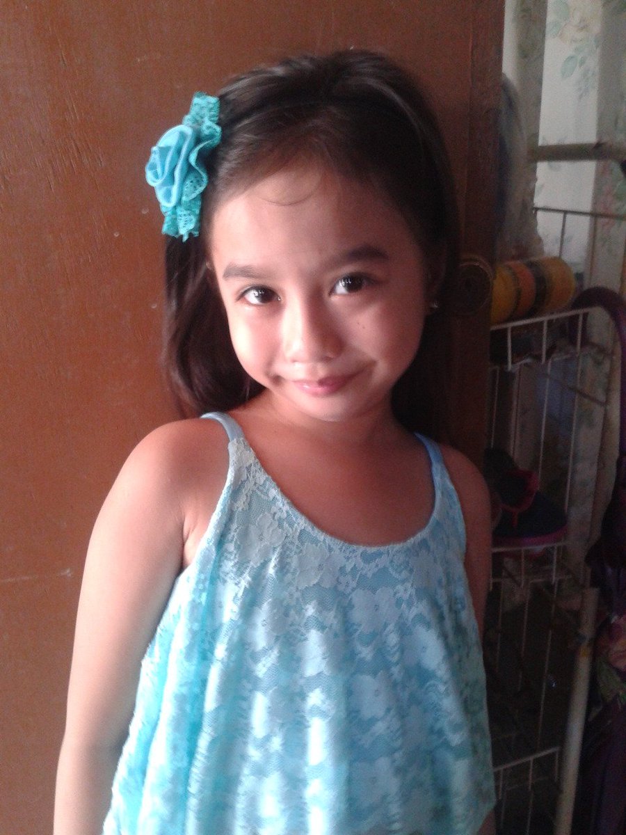 ArabellaLigan's tweet photo. mix and match with sky blue.
#gandame https://t.co/rMuP9jd2ex