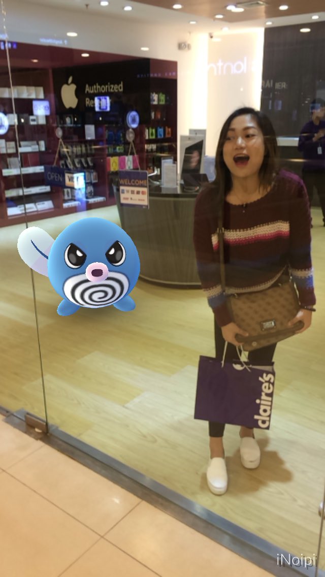 iNOiPi's tweet photo. look who's lurking @ sw!tch. #PokemonGoLocationPH #Pokemon https://t.co/aH6wtOKyen