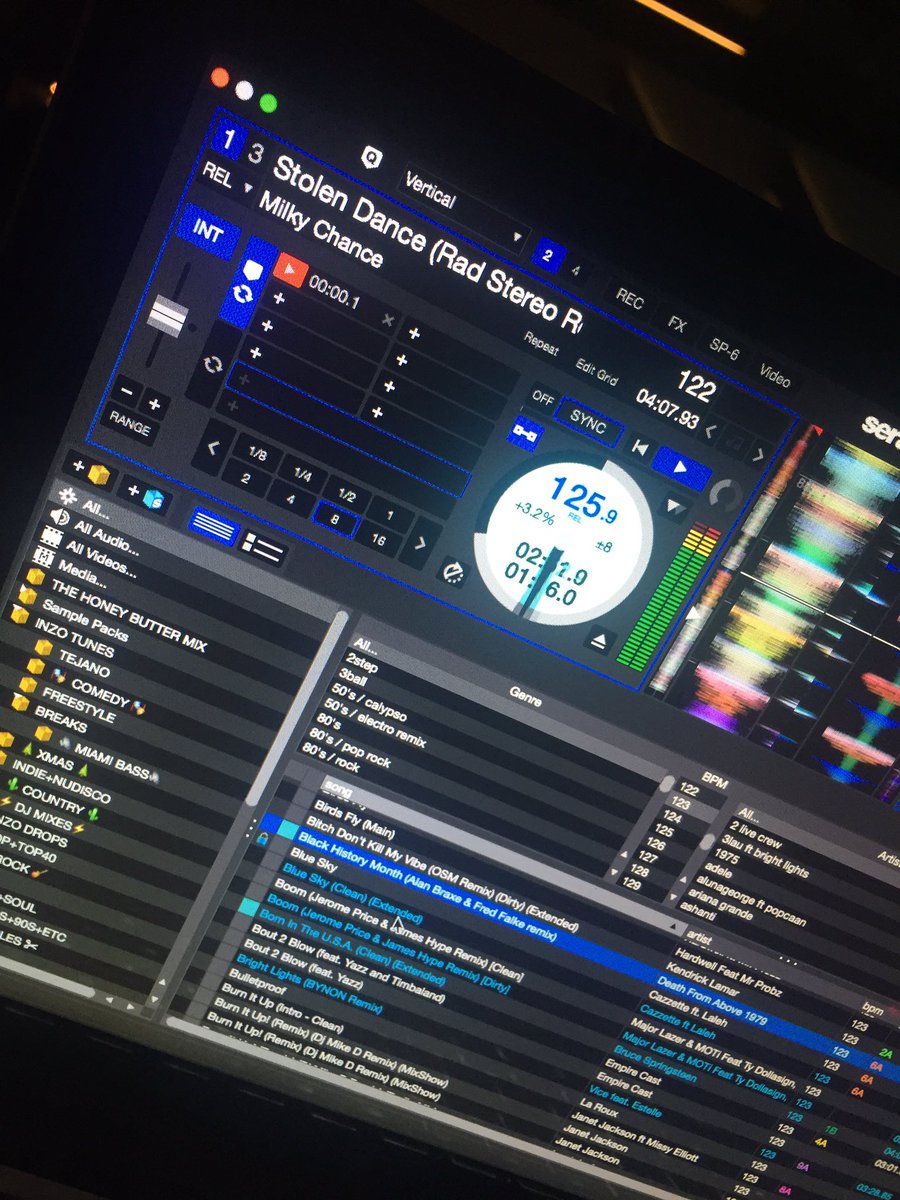 djinzo's tweet photo. Starting the night off with some @RadStereo @DJMRBEST 🙌🏼🙌🏼🙌🏼 https://t.co/lyW6ZazOKB