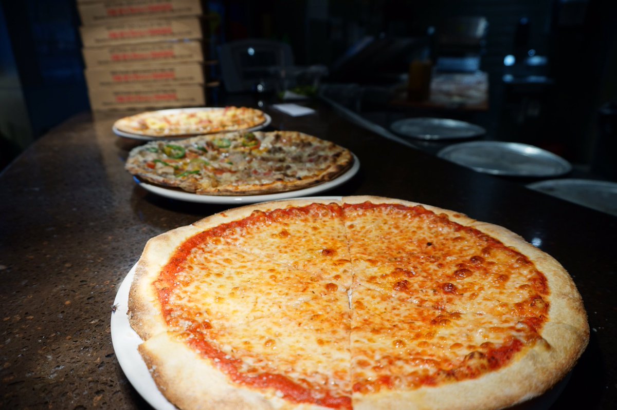 BrixxAthens's tweet photo. It's not too late to stop by and grab a pizza or two. BOGO pizzas all night until 2AM. We'll see you at the door. 🍕🔥 https://t.co/ZH0OfbgqA0