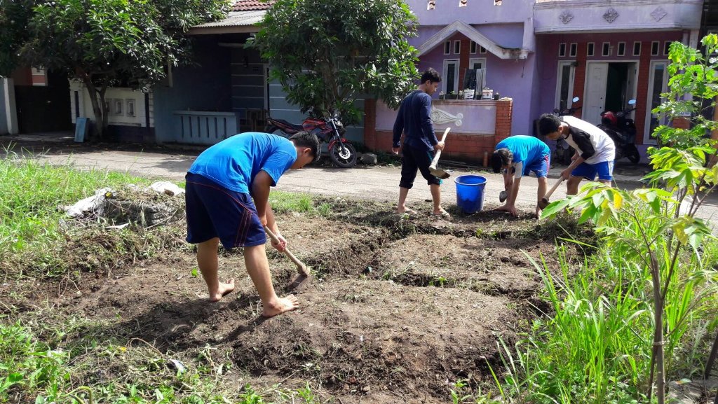 UntrtaBerkebun tweet picture