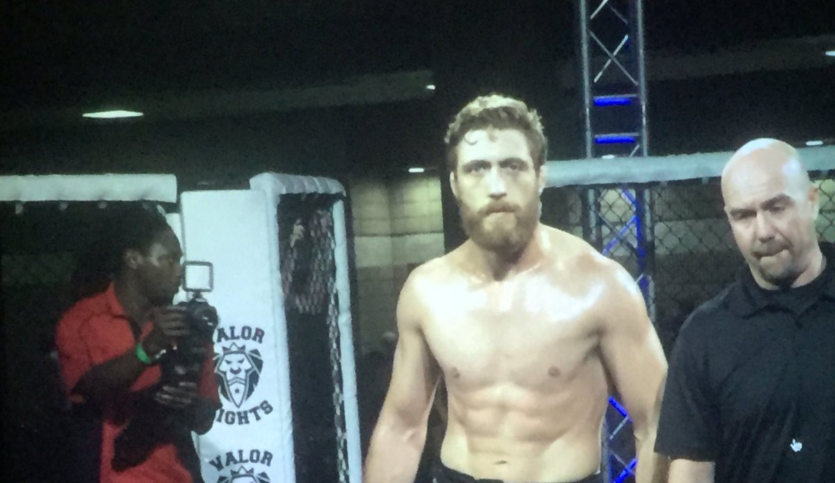 DoctorAdmirals's tweet image. Dear @danawhite @MMA_Matchmaker @ufc: SIGN THIS MAN. @The_Real_GM3