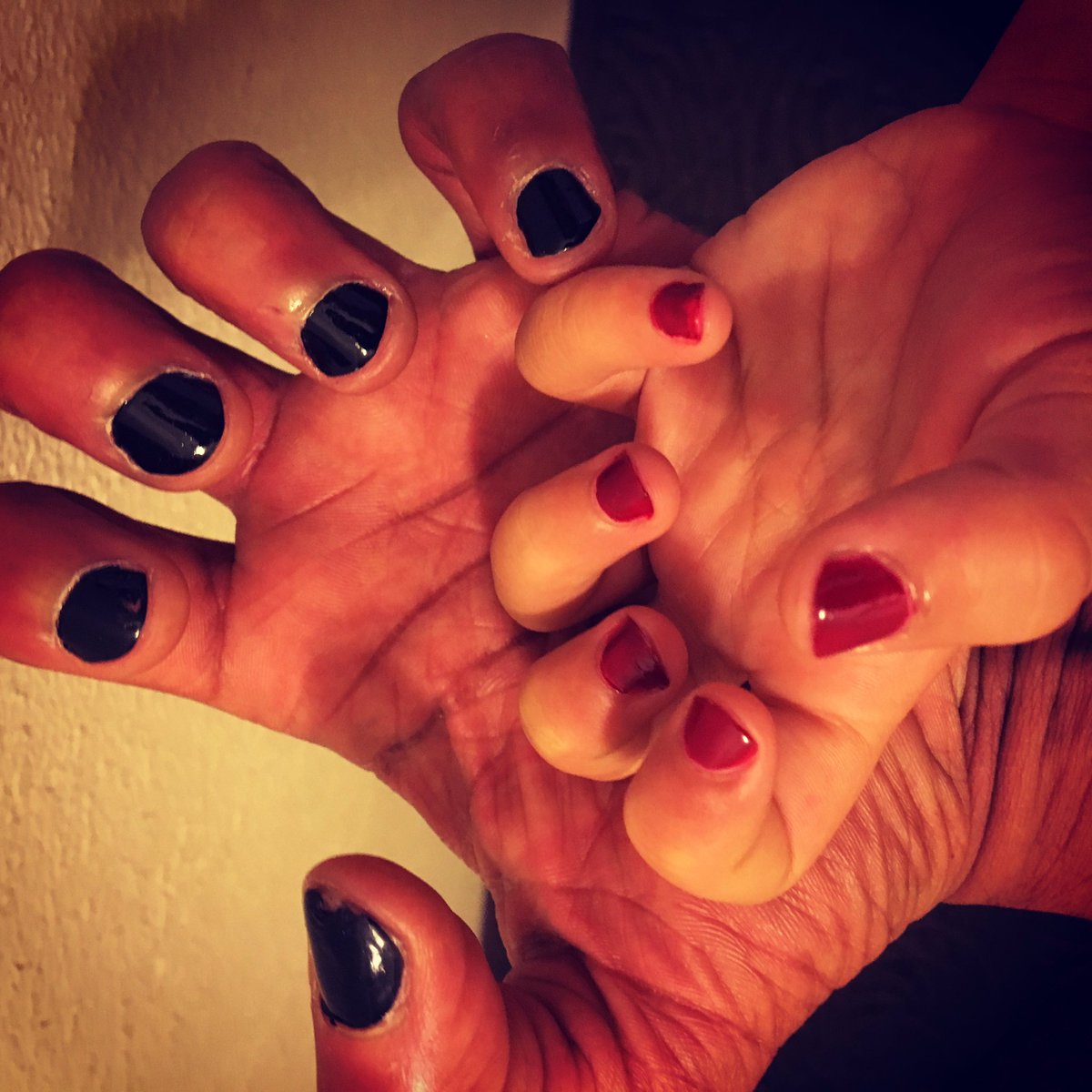 kharypayton's tweet photo. When I head outta town, me &amp; the girls go get our nails did. 

Why? 

'Cause I'm badass daddy, that's why. https://t.co/rFCno5nFJq