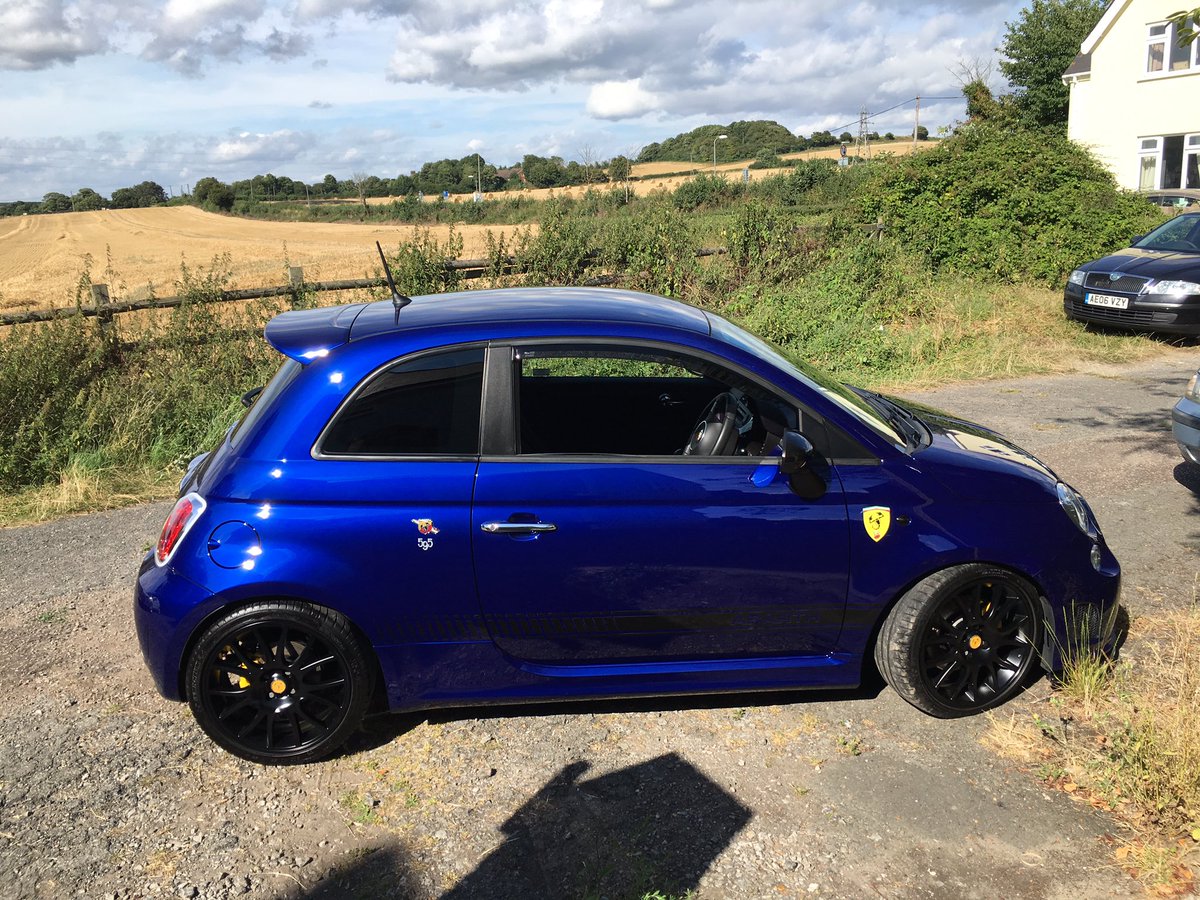 Pro_techniq's tweet photo. #fiat#abarth595 full detail from #protecniq #detailing https://t.co/J4vBldU3Wn