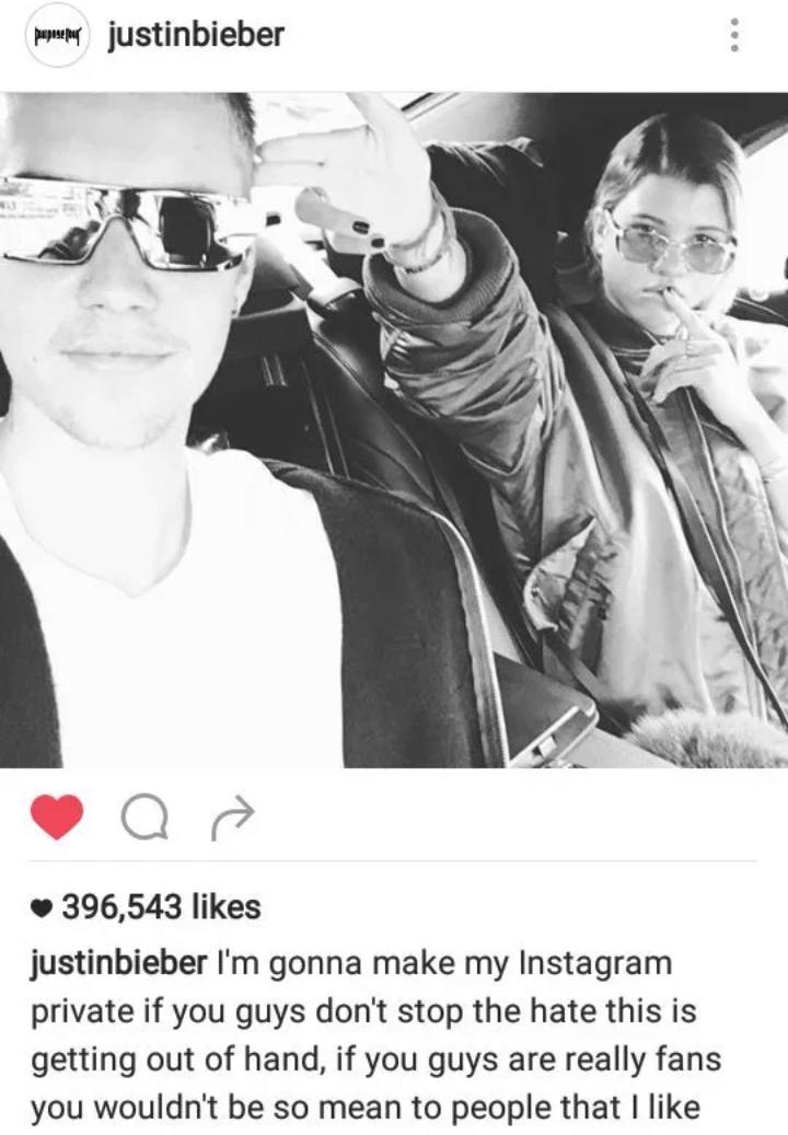 stellloverbands's tweet photo. Then&amp;Now 
What's wrong?? 💔💔❤💀💑😘😍😭😭😭😢 

 #RIPBeliebers https://t.co/YCxzlF08E9