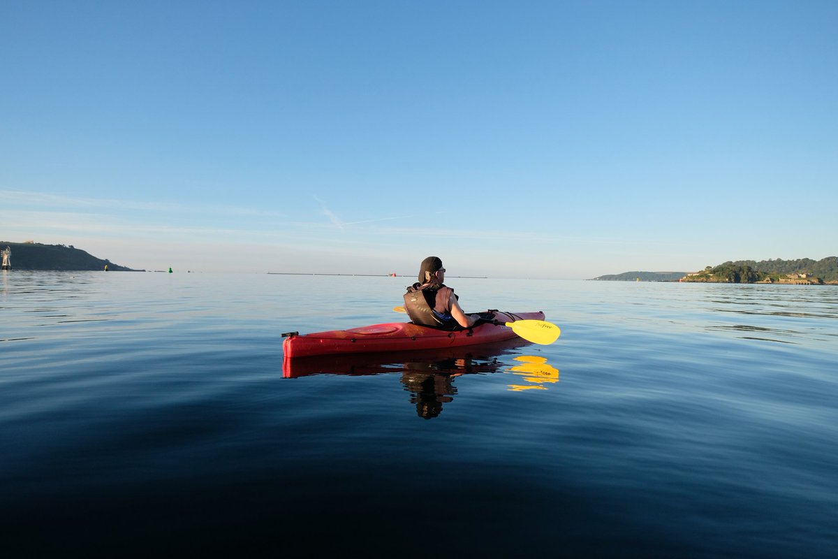 Flat as a pancake #Plymouth #kayaking #britainsoceancity with <a href="/ecoplymouthstev/">Steve Whiteway ,BCAc</a>