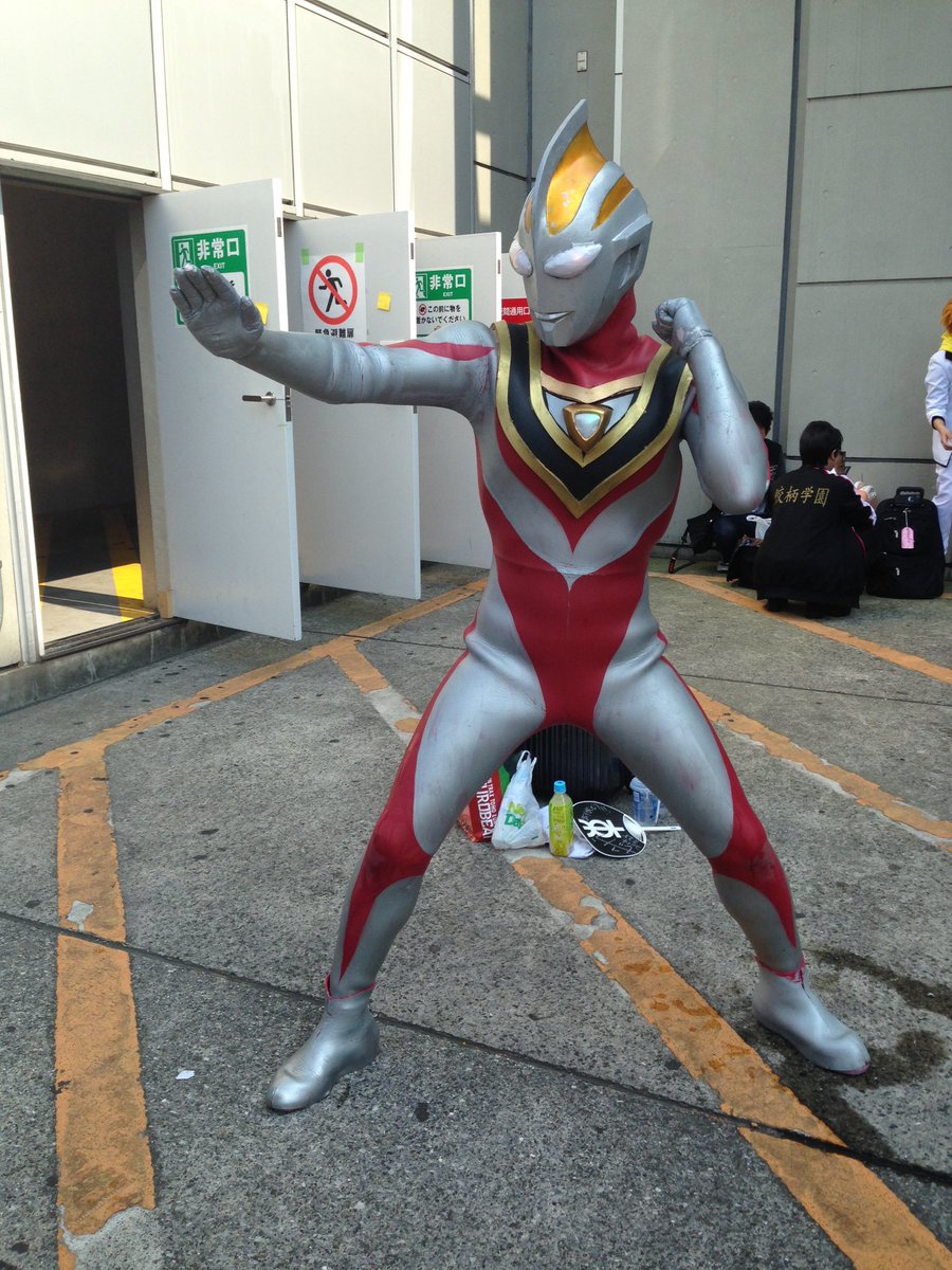 【至高形態再現ウルトラマンガイアSV 1/1 フルスーツ コスプレ 着用可能特撮 至高形態再現ウルトラマンガイアSV 1/1 フルスーツ コスプレ 着用可能