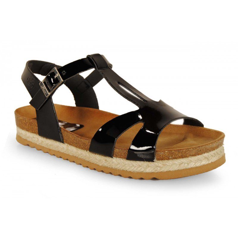 zapatutti's tweet photo. Buenos días chicas! Estas #sandalias no pueden ser más cómodas y bonitas. Os dejamos el link https://t.co/jqORnYnEQ0 https://t.co/pVor1zXzCf