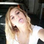bkat1192's tweet photo. ✨✔Ain't nothing like a weekend with no obligations. Let's chat #liveme#Music #Singing magdalena 👽’s https://t.co/UYZF0Zmhmt