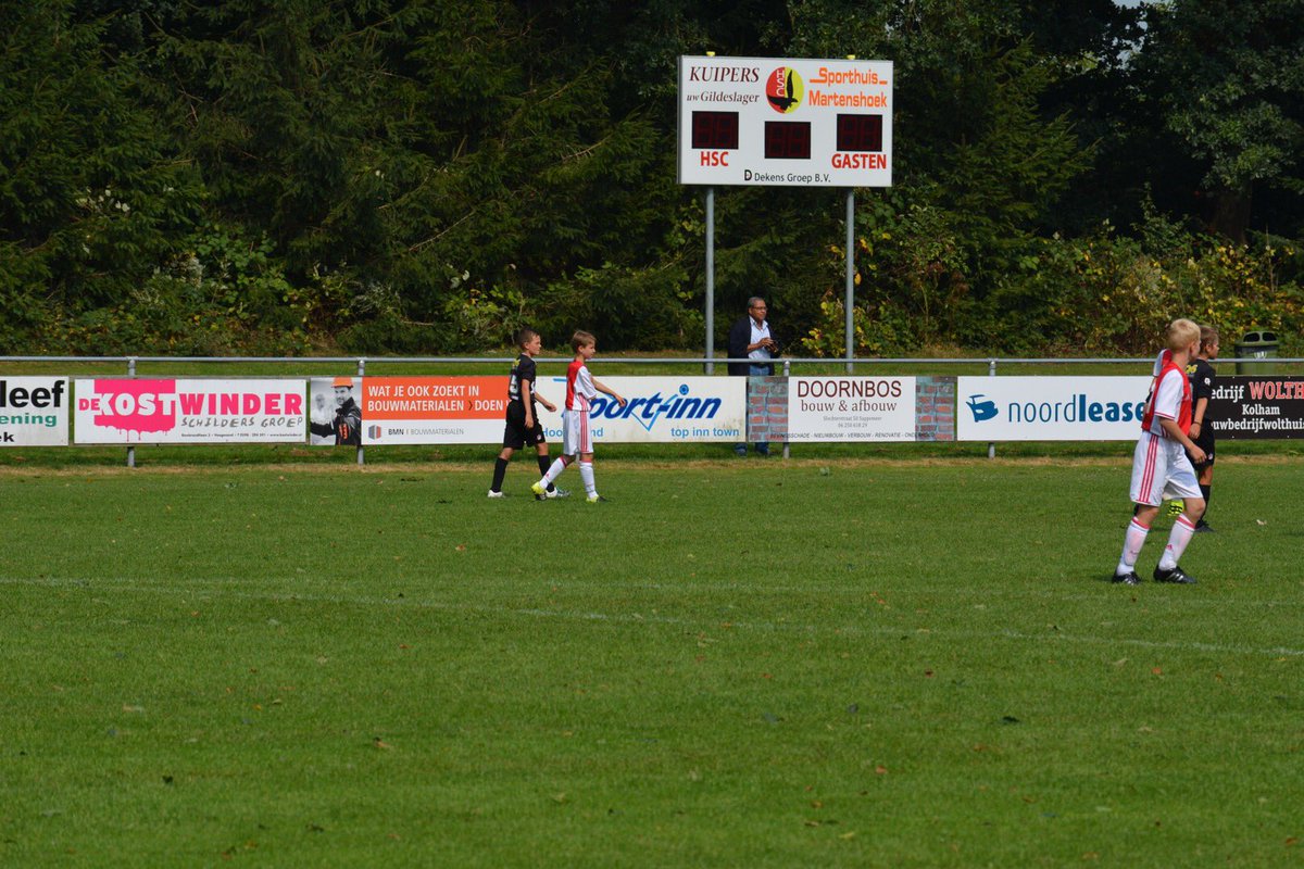 Wedstrijd in beeld:                             FC Emmen vs AJAX 0-4