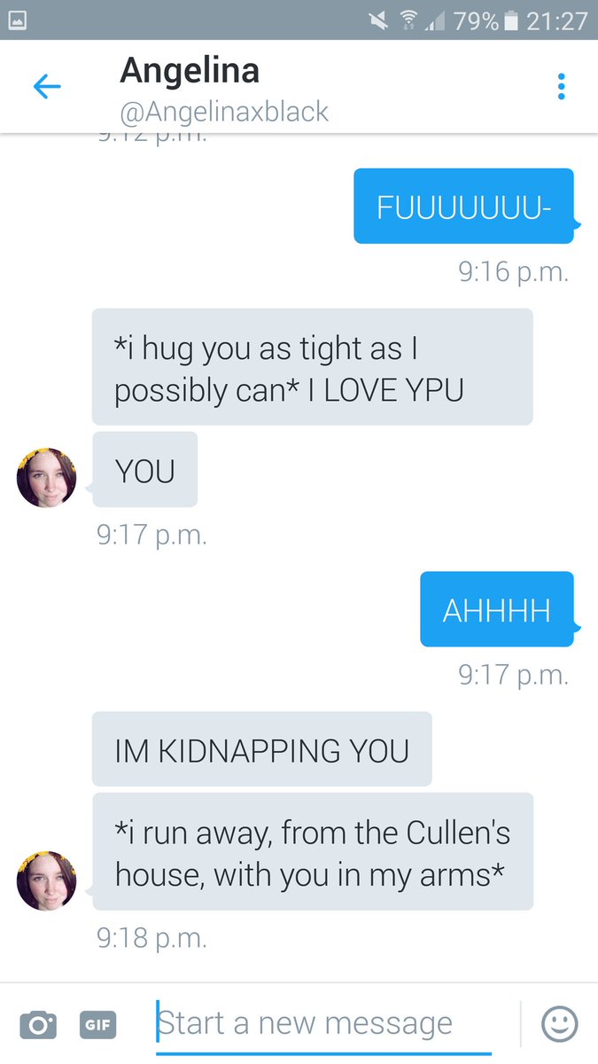 Moooom. 
Daaaaad.
Heeeeelllp.