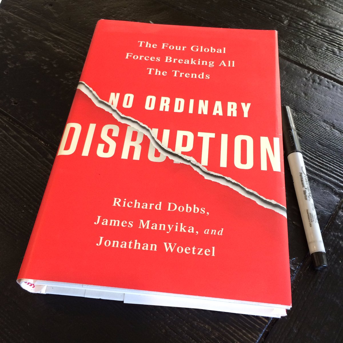 ldduval11's tweet photo. A good Sunday afternoon: coffee and thinking about the future of business. #NoOrdinaryDisruption #FutureCast https://t.co/rVic2dywKh