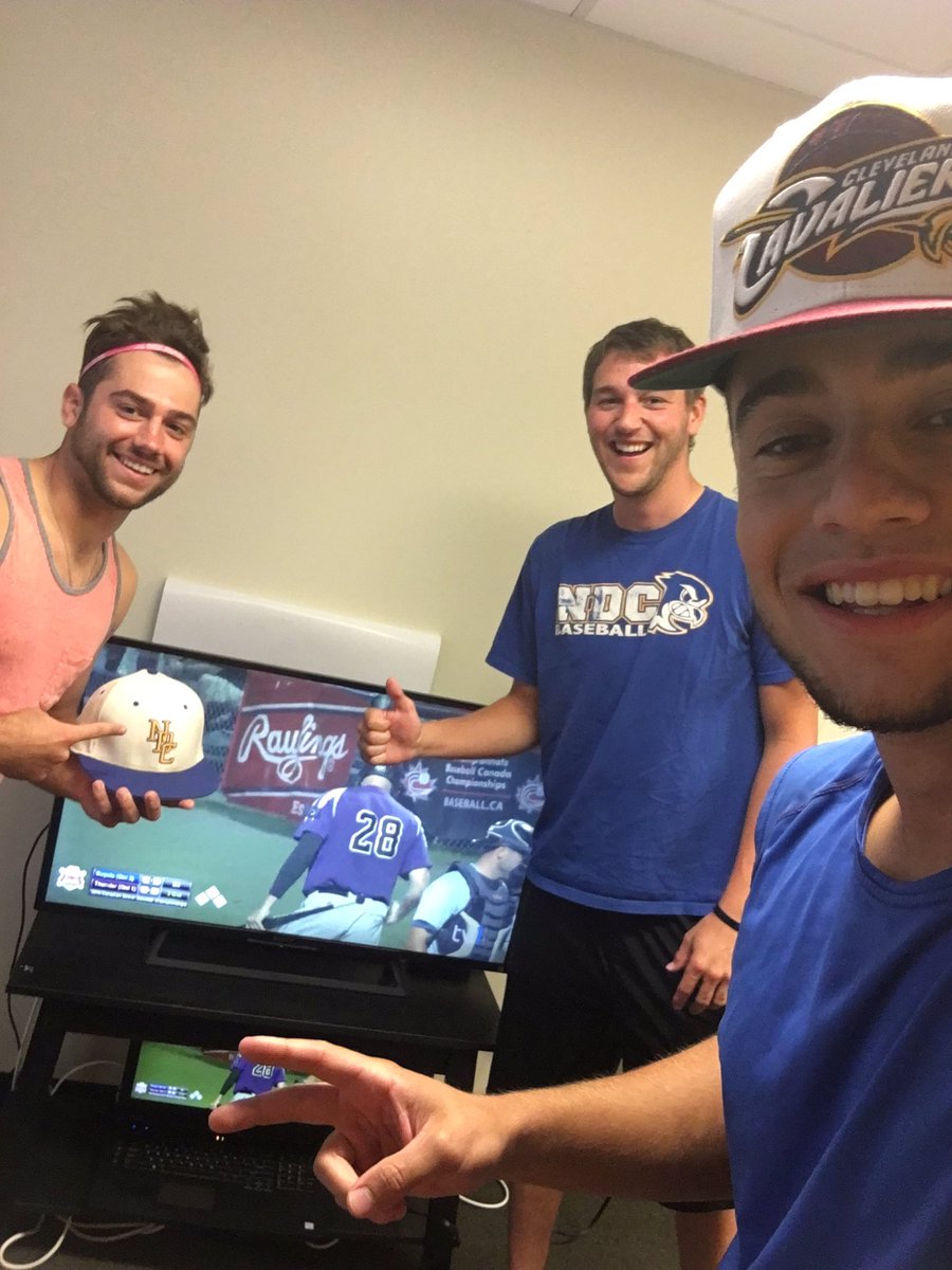 N_Rearick14's tweet photo. #tv1 @smgeikie waiting for out college teammates to get some PT. Kiefer Quick & Ross barker #NDCBaseball https://t.co/xVKVt36QAt