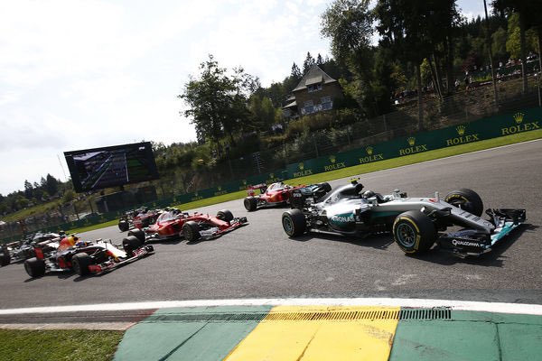 andersonlaura12's tweet image. #BelgianGP #FirstCorner #F1