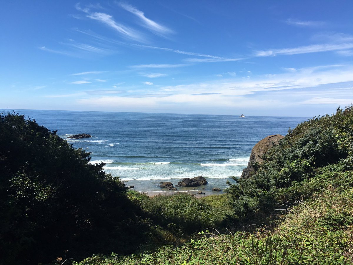 tlm101's tweet image. Awesome day at Cannon Beach!! #Oregon #cannonbeach #awesomescenery #Goonies #haystackrock