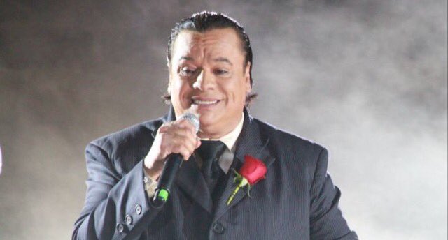 Qué pena más grande! DEP Maestro! Hasta siempre! Gracias por tantas buenas canciones y por confiar en mí!