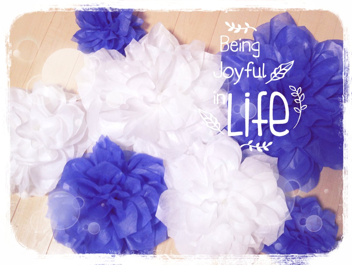 もち だらだらしたーい V Twitter オーダーいただいたお花 本日納品ー 雨やんでくれな困る D 大きい オーダー受付中 ペーパーアート ジャンボフラワー ウォールフラワー