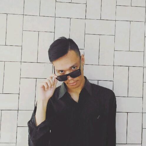 Wisnu_Adam's tweet photo. Join my LIVE on #BIGOLIVE. https://t.co/aof2eJYc5O https://t.co/5rEbdyUw4v