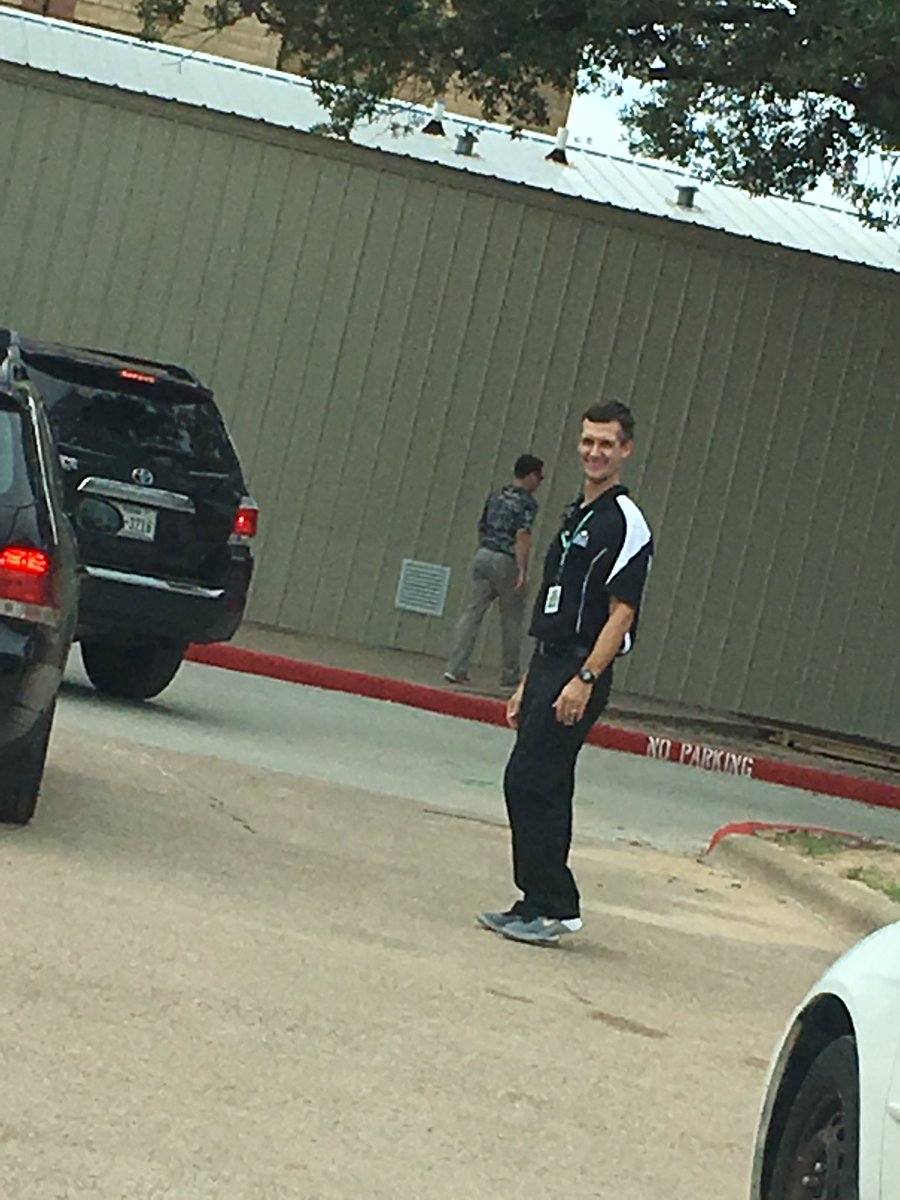 elevens's tweet photo. Mr. Jayroe being #RockSolid by directing the car rider line traffic this afternoon. Go Broncos!!! https://t.co/gas0xJvACM