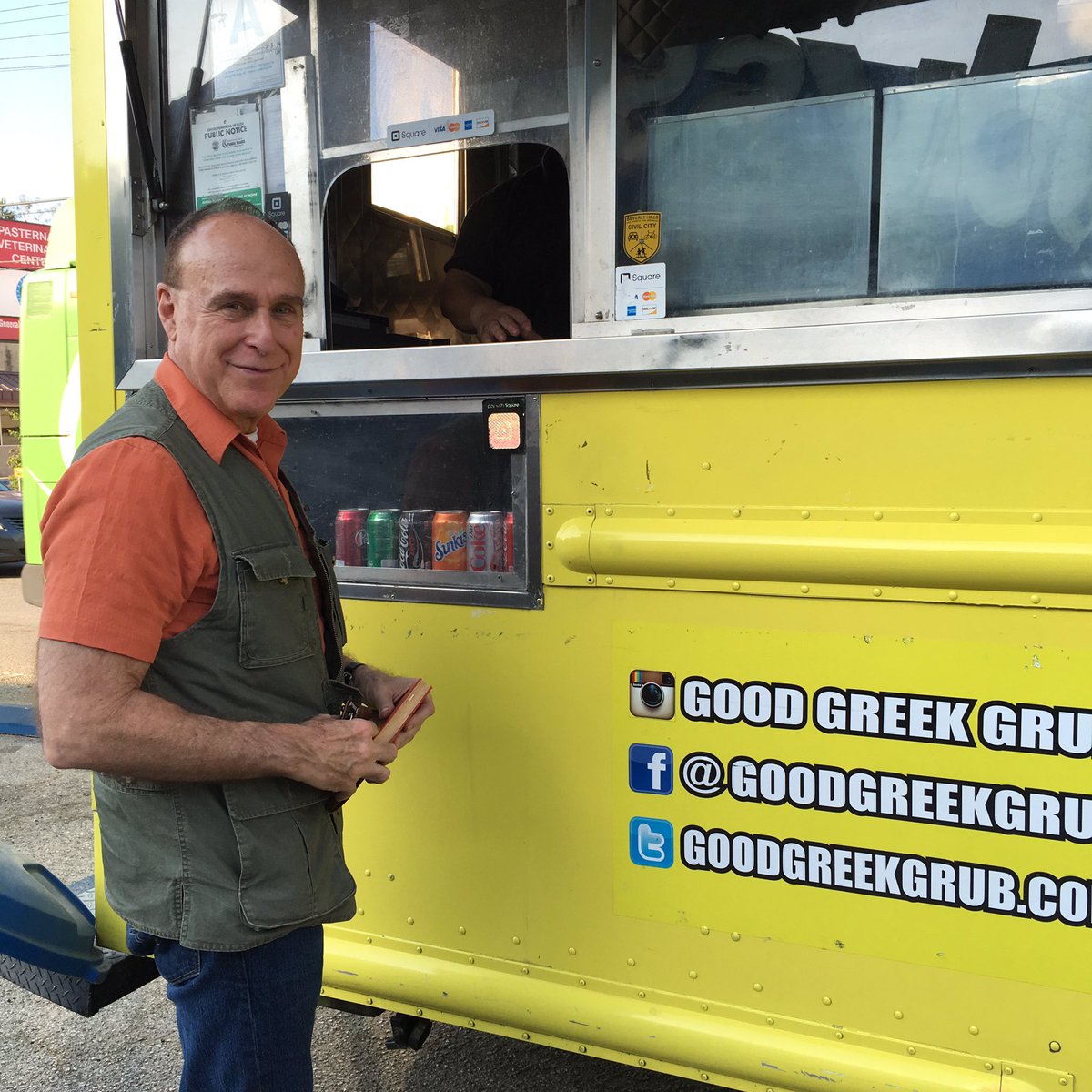 <a href="/RichardFancy/">Richard Fancy</a> of #AwakeSing is first in line at the <a href="/GoodGreekGrub/">Good Greek Grub</a> truck! #LAThtr