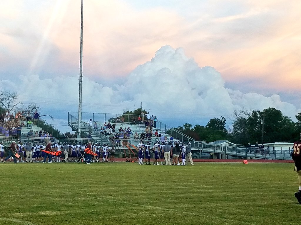 SouthTejas1984's tweet image. Check out these clouds in background. #RareView #DNS