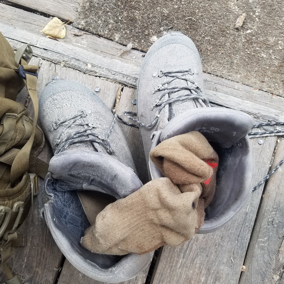 olCal406's tweet photo. This seasons boots are scarpas, with custom footbeds If you are interested #hikers #huntingboot https://t.co/CkNgLRen7Z