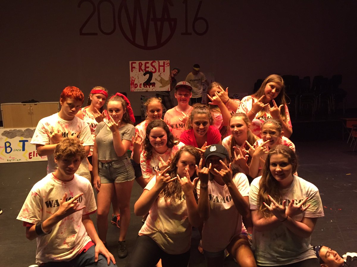 zoieeee1999's tweet photo. Glad to have such a great team💗 https://t.co/15E6SgkIaF
