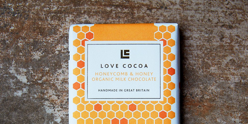Know someone with a sweet tooth? Send them Honeycomb &amp; Honey milk organic chocolate: lovecocoa.com/home/11-honeyc…
