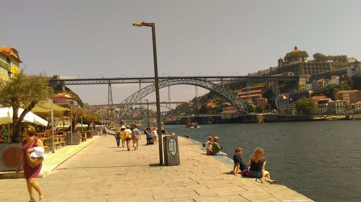 Dylan_ramirez11's tweet photo. Oporto.💛💙 https://t.co/lhjghLBWBp