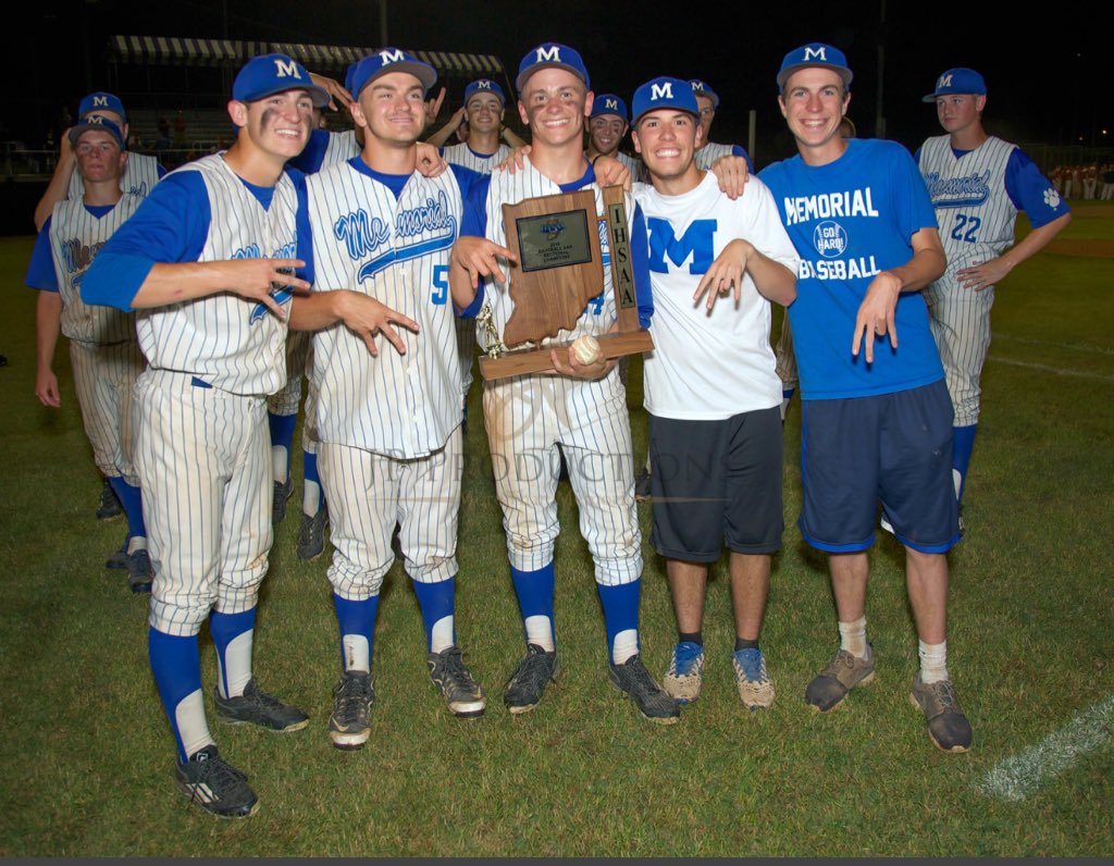 wyatts84's tweet image. Happy birthday to my brother @mitchmattingly5 #MitchieThePelican #MTSSGA ✊🏼