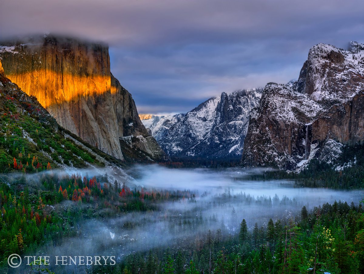 The_Henebrys's tweet photo. "BAND OF GOLD"  #iconic #tunnel-view #Yosemite #NPS100 @The_Henebrys #phaseone #Twilight #WinterMagic https://t.co/Wi1Gc4mmB6